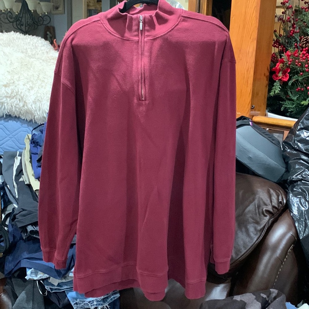 No tag is great conditions sweater Rochester color dry red size 3X